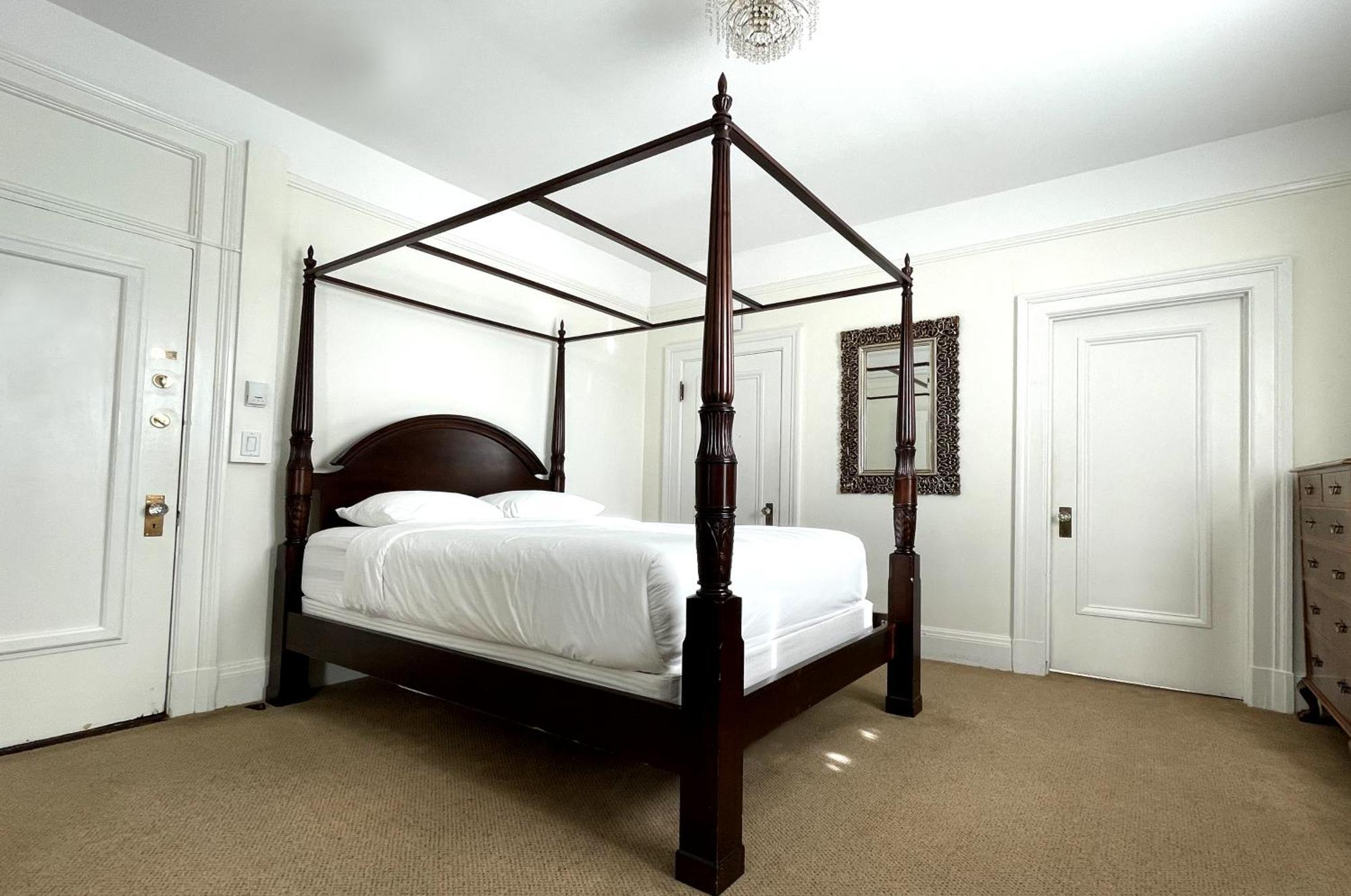 The Inn At The Union Club Of British Columbia Виктория Экстерьер фото